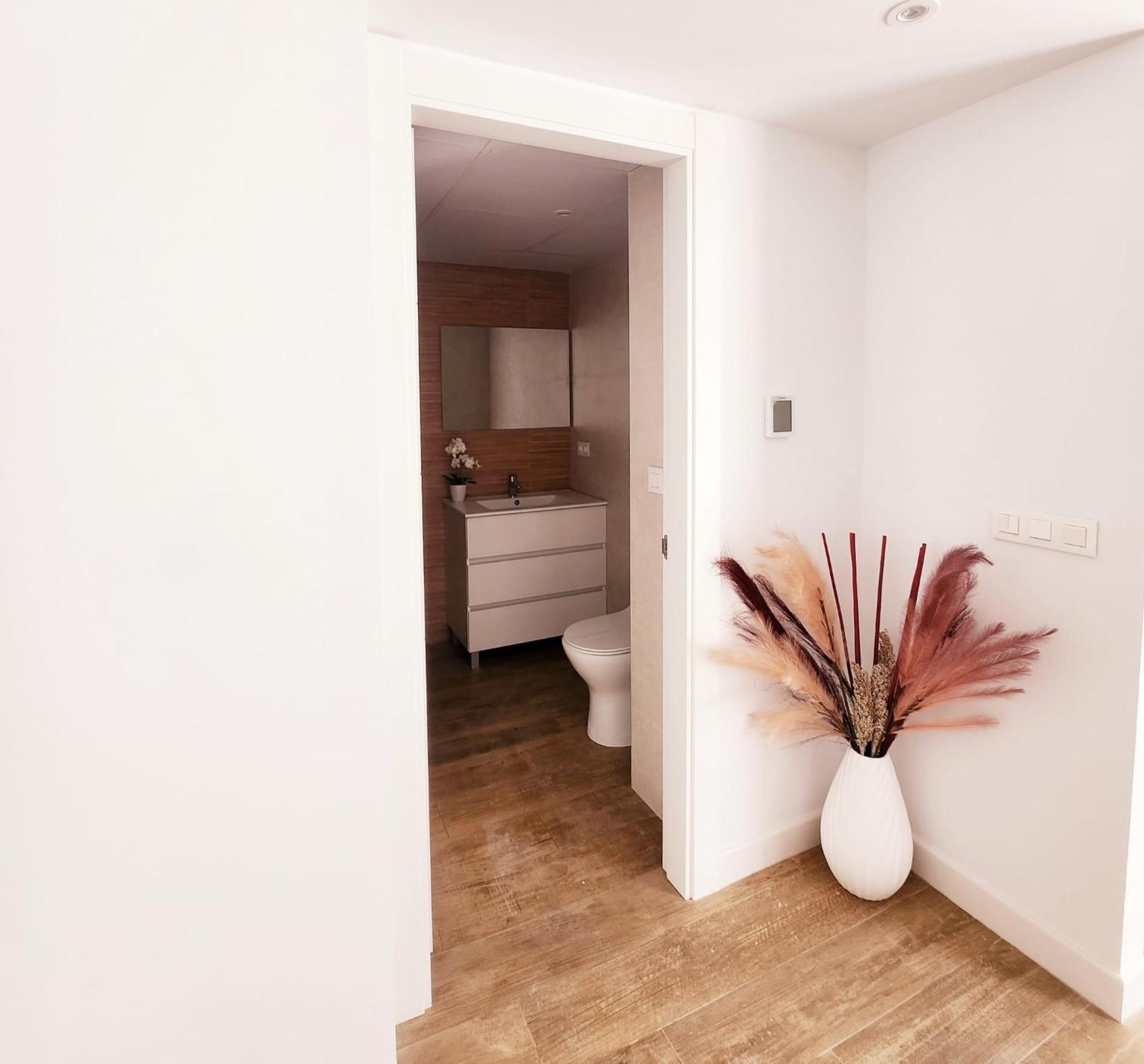 Apartment Novamar Apartamentos, Independientes Con Terraza, Dos Dormitorios, Salon Y Cocina Independiente, Ubicados En Centro De Y A La Playa, Wifi De Alta Velocidad