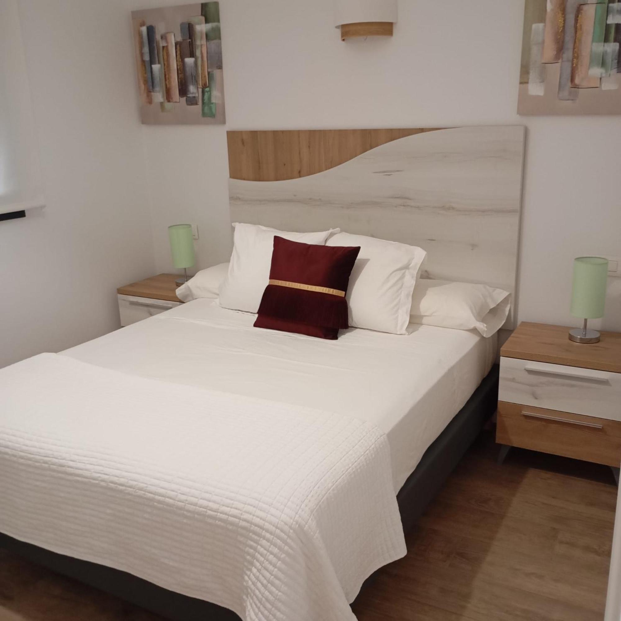 Apartment Novamar Apartamentos, Independientes Con Terraza, Dos Dormitorios, Salon Y Cocina Independiente, Ubicados En Centro De Y A La Playa, Wifi De Alta Velocidad